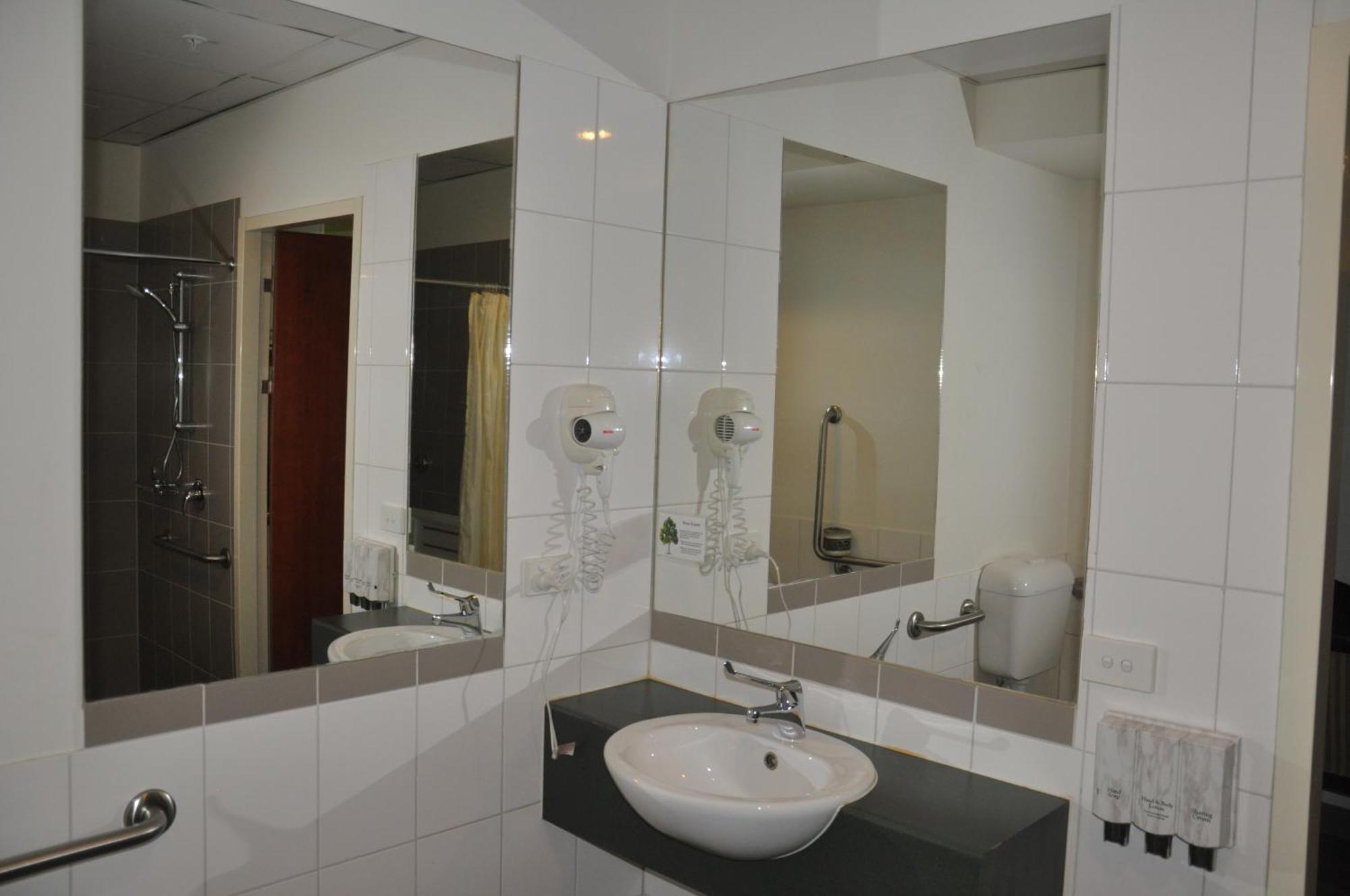 Yti Garden Hotel Мельбурн Екстер'єр фото